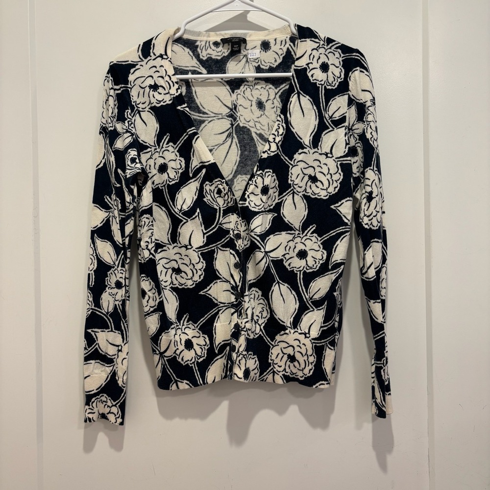 Ann Taylor Petite Cardigan Sweater Black White Floral‎ Button Front Knit MP